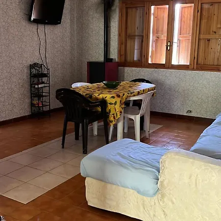La Casa Del Lago *